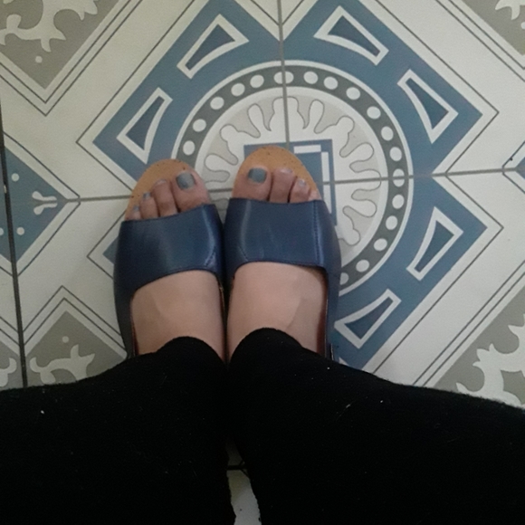 Sandals - Picture 8 of 8